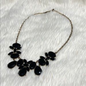 Statement necklace black